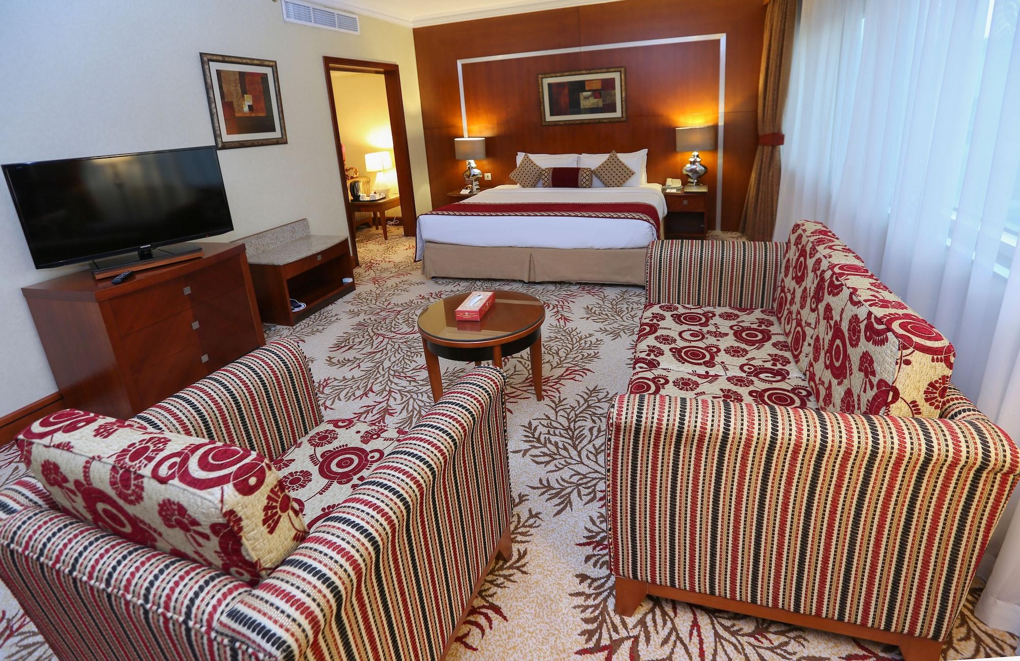 Ramee Royal Hotel Dubái Exterior foto